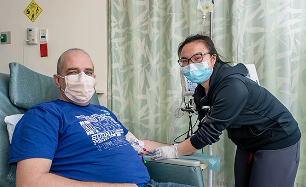outpatient-car-t-patient-during-infusion-653x447.jpg